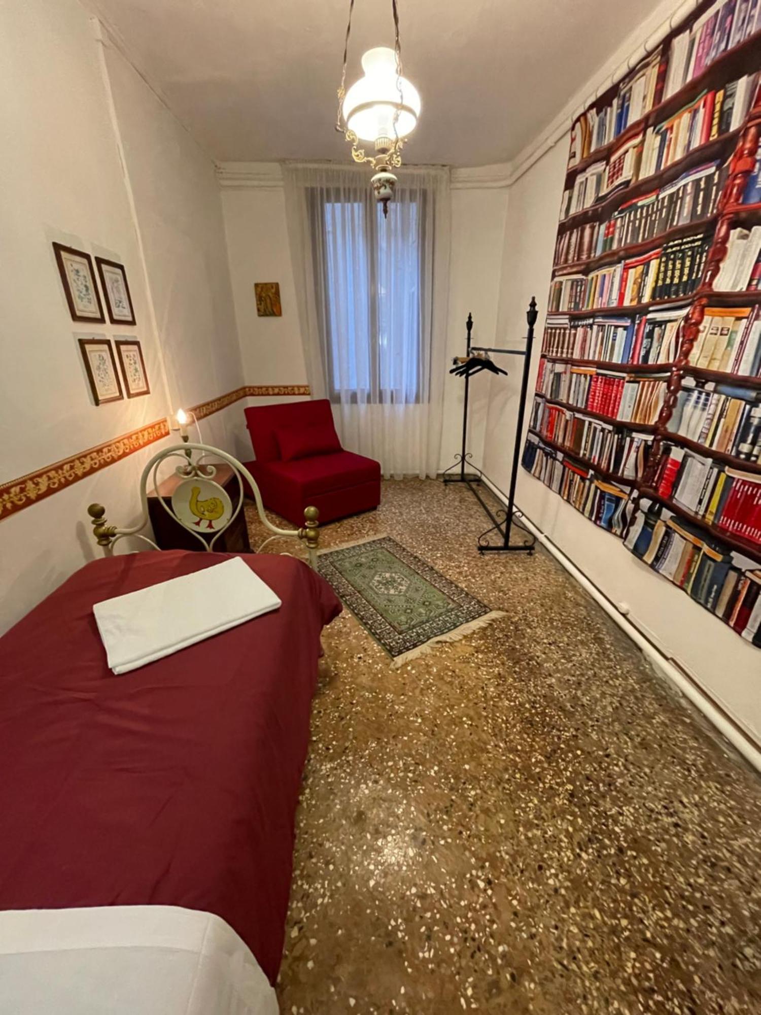 Lions Venice Guest House エクステリア 写真