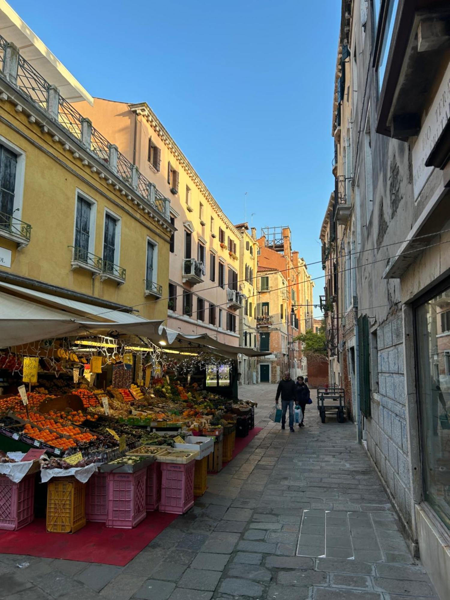 Lions Venice Guest House エクステリア 写真