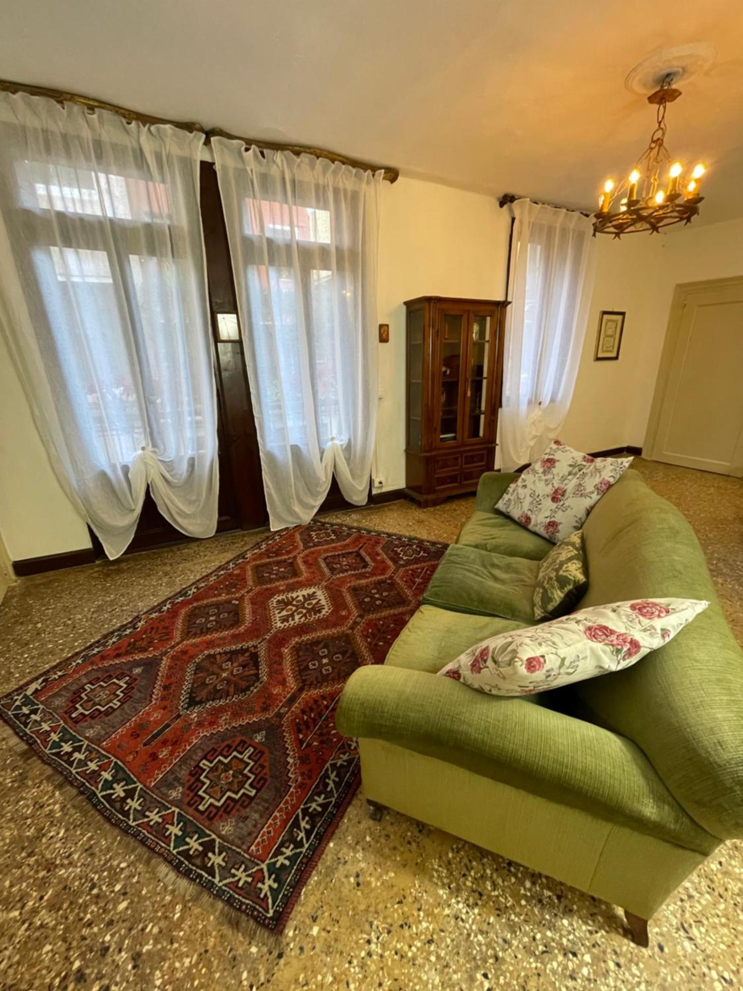 Lions Venice Guest House エクステリア 写真